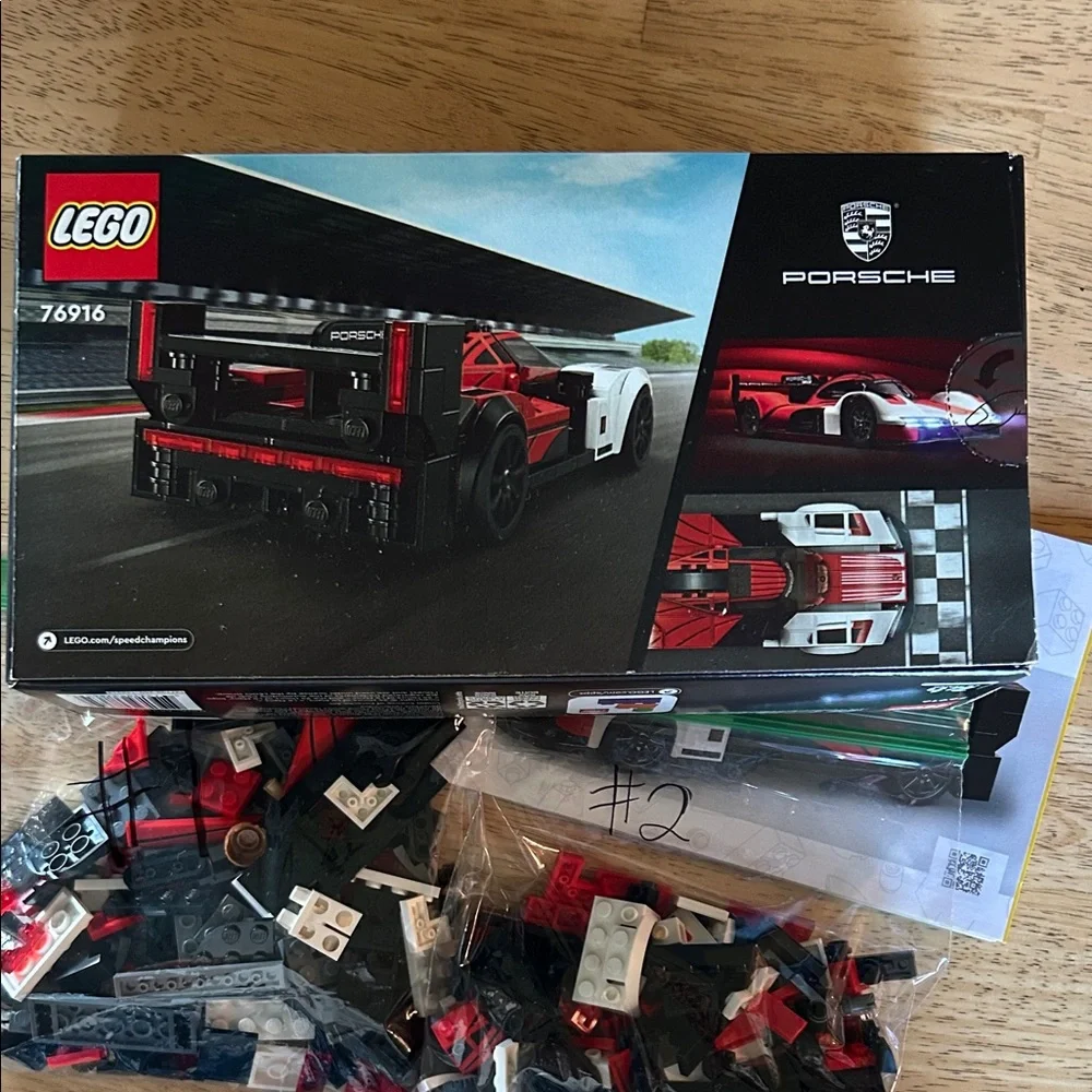 LEGO Speed Champions Porsche 963